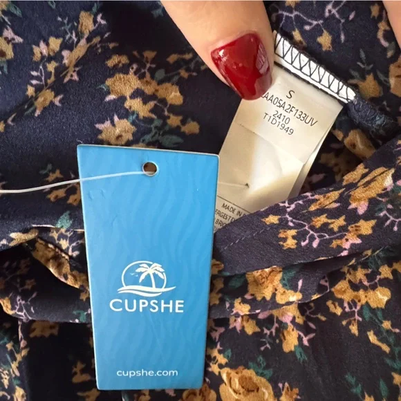 NEW Cipshe Alison Ditsy Floral Peasant Sleeve Mini Dress - Picture 9 of 12